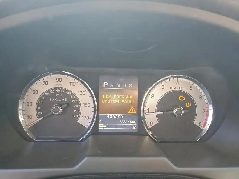 2010 JAGUAR XF PREMIUM  