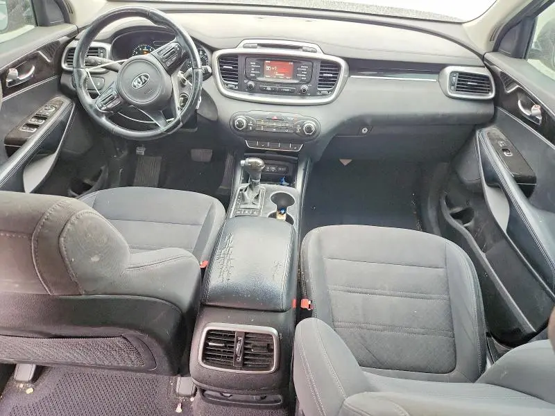 2016 KIA SORENTO LX V6  