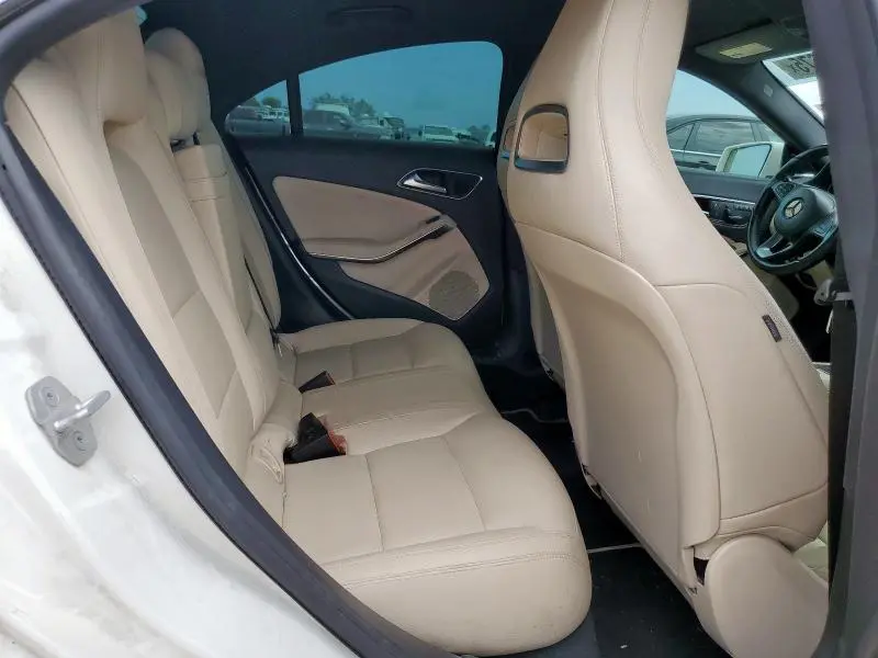 2015 MERCEDES-BENZ CLA 250  