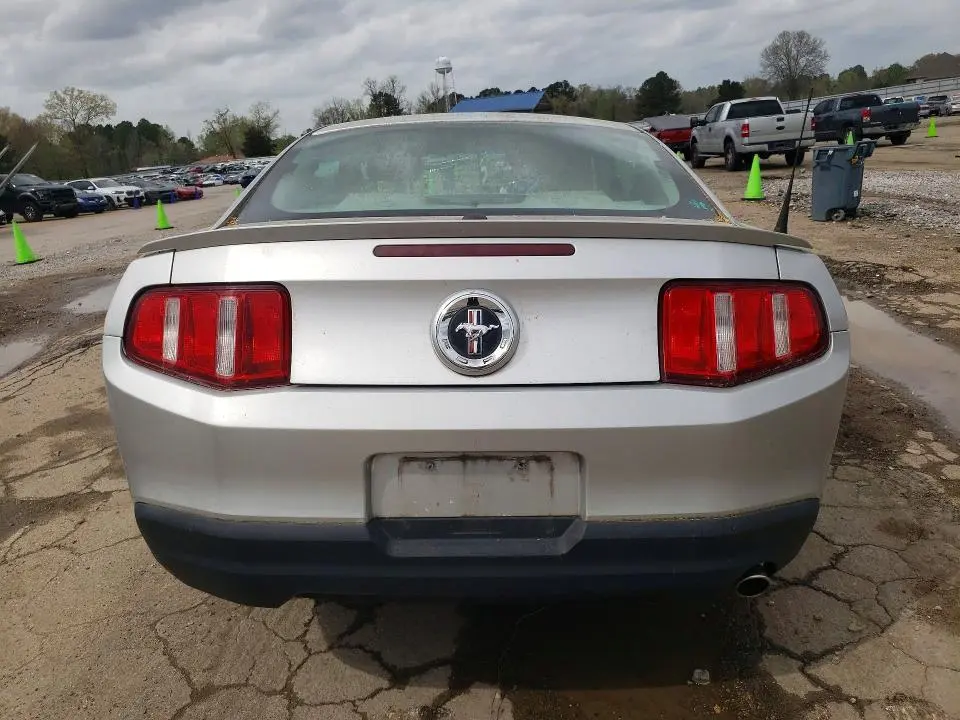 2010 FORD MUSTANG   
