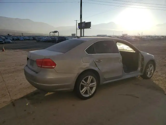 2012 VOLKSWAGEN PASSAT SEL  