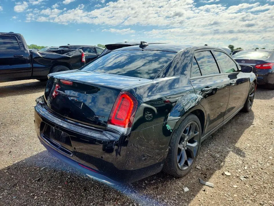 2022 CHRYSLER 300 TOURING L  
