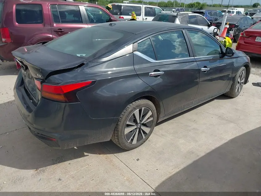 2022 NISSAN ALTIMA SV FWD