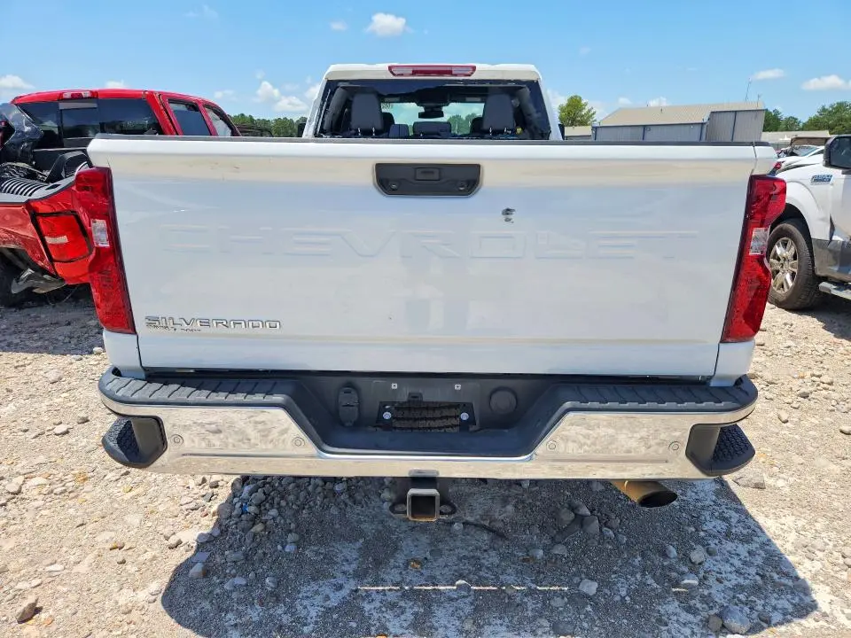 2024 CHEVROLET SILVERADO C2500 HEAVY DUTY  
