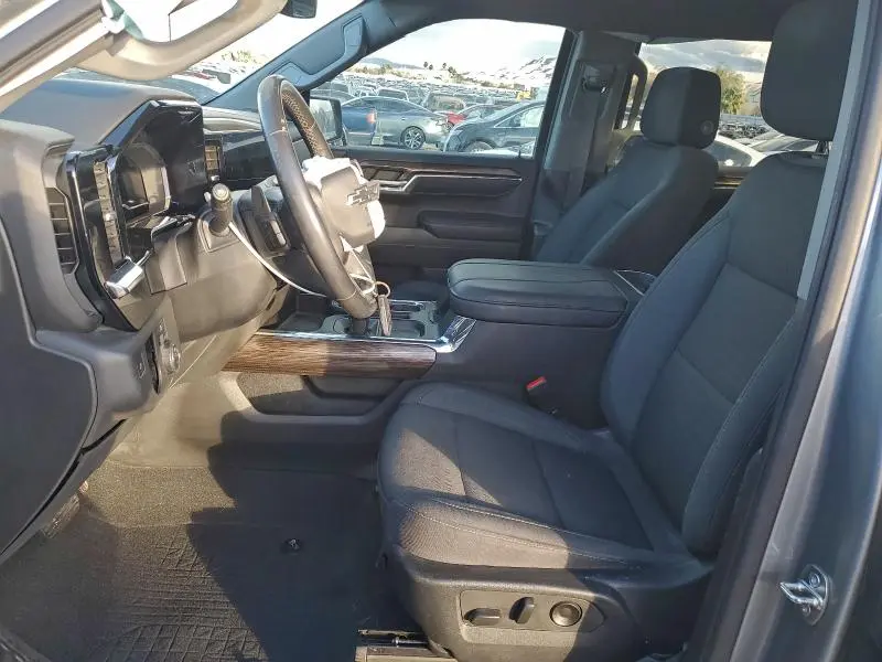 2023 CHEVROLET SILVERADO K1500 RST  