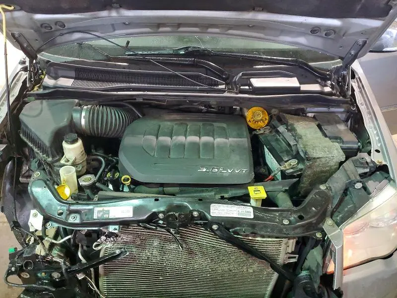 2014 CHRYSLER TOWN & COUNTRY TOURING L  