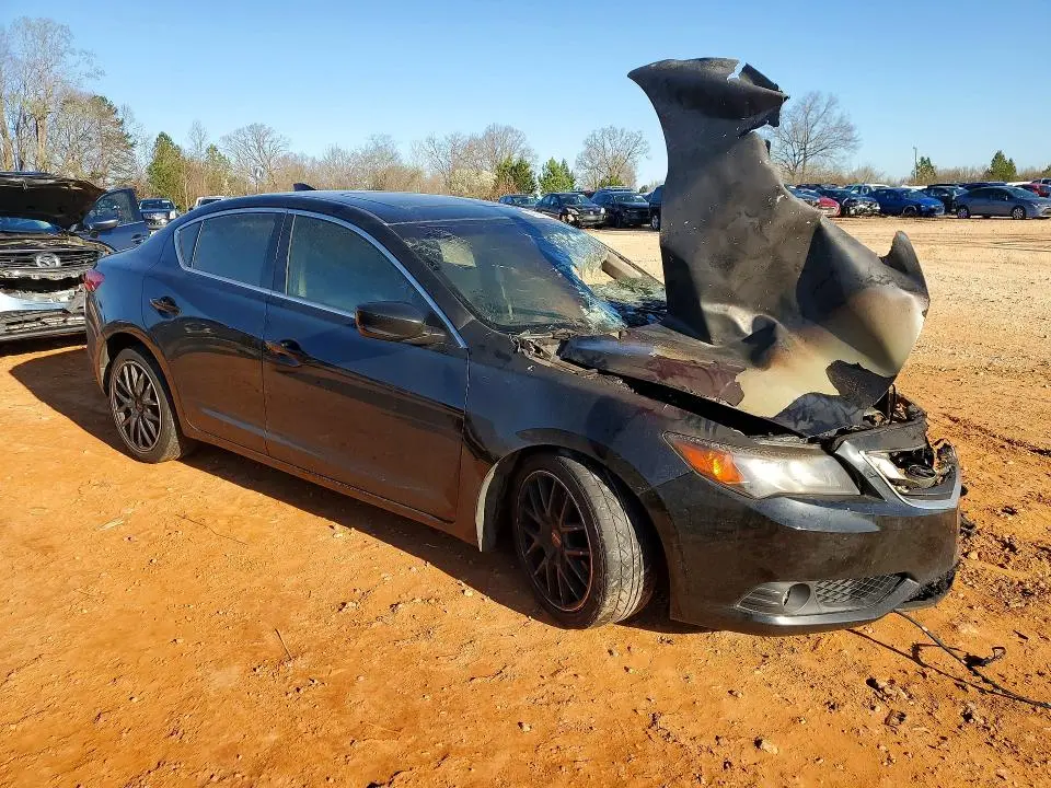 2013 ACURA ILX 20 PREMIUM  