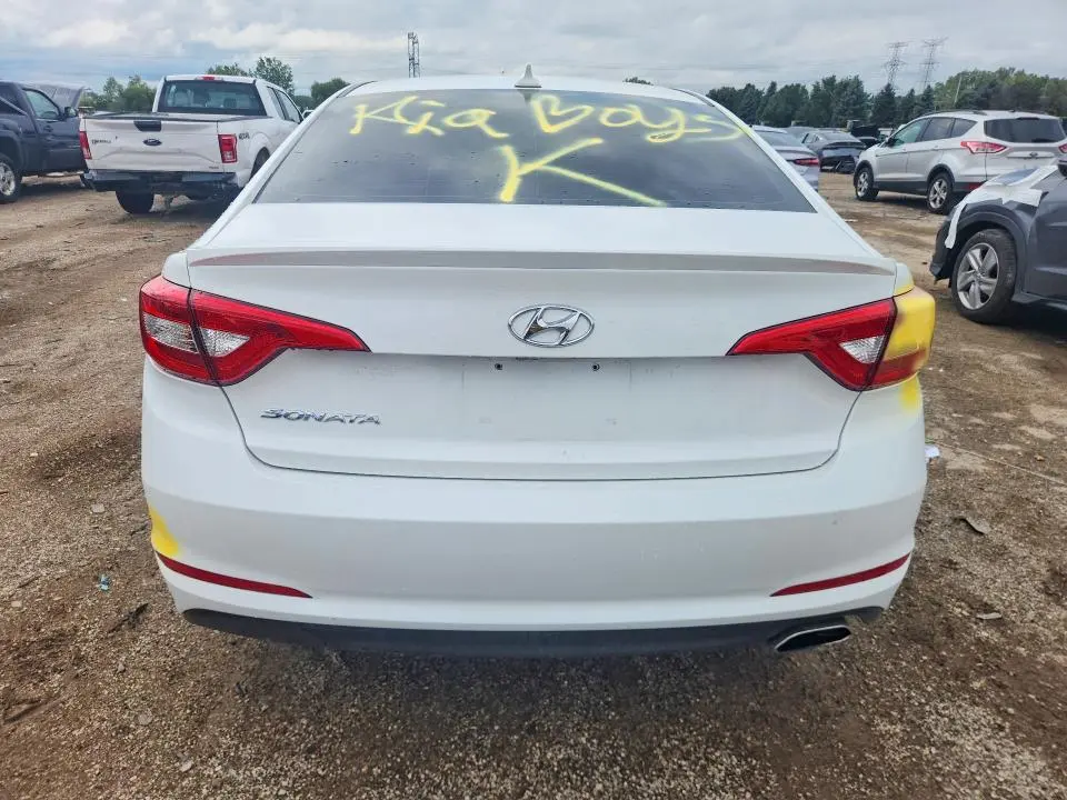 2017 HYUNDAI SONATA SE  