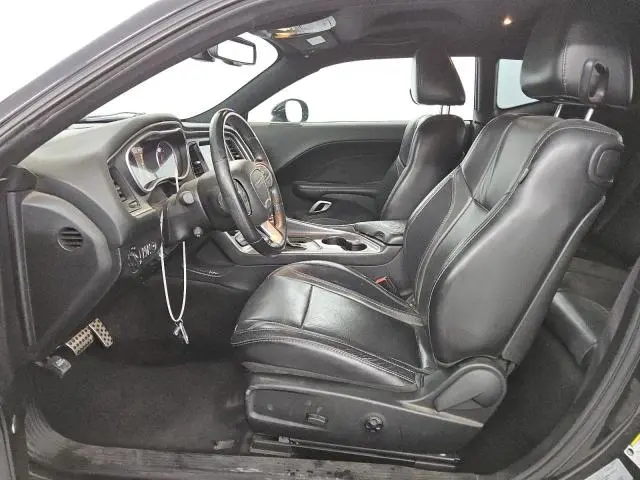 2016 DODGE CHALLENGER SXT  