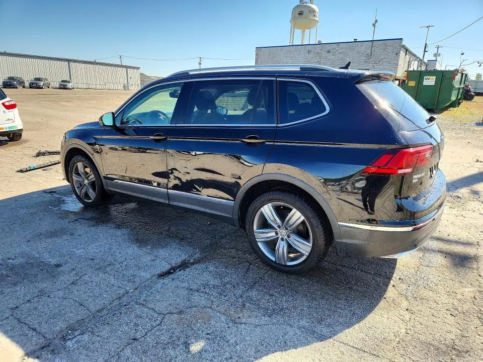 2020 VOLKSWAGEN TIGUAN SE  