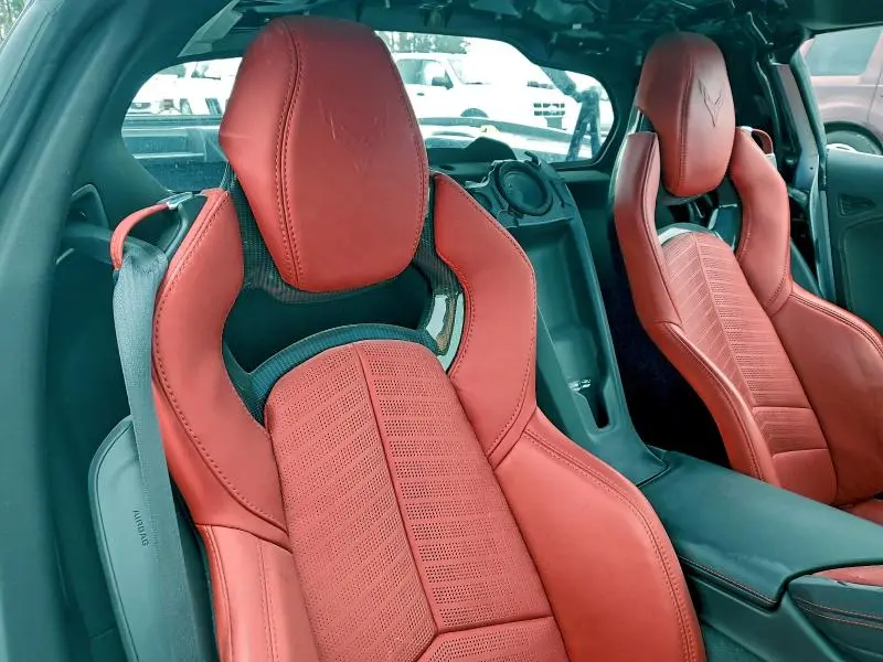 2025 CHEVROLET CORVETTE STINGRAY 2LT  