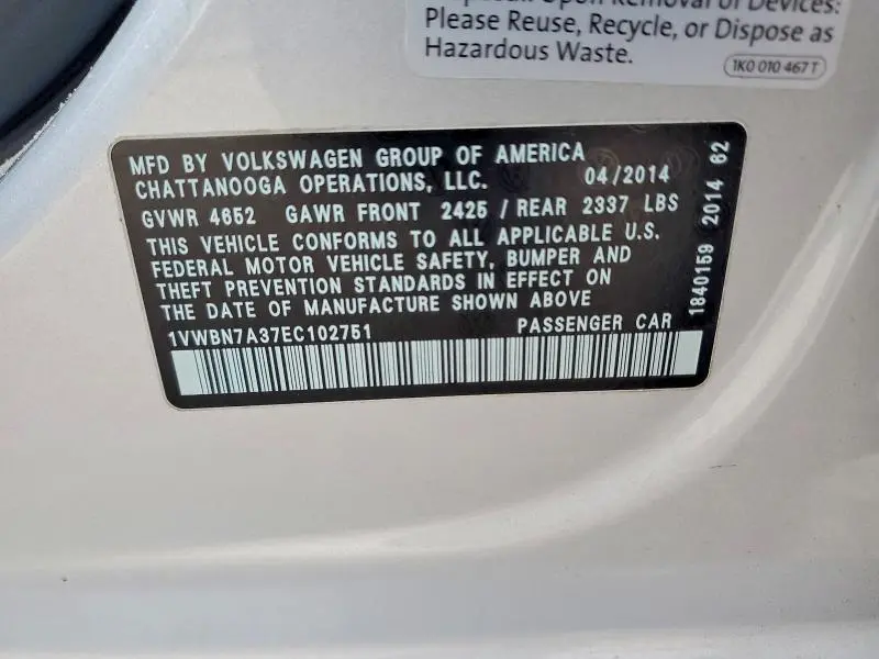 2014 VOLKSWAGEN PASSAT SE  