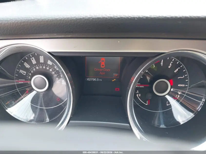 2014 FORD MUSTANG V6/V6 PREMIUM