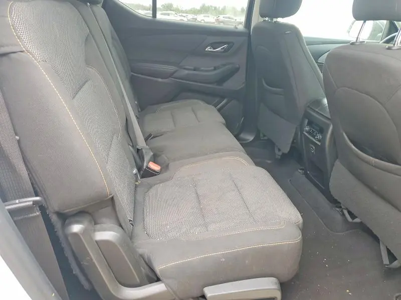 2021 CHEVROLET TRAVERSE LS  