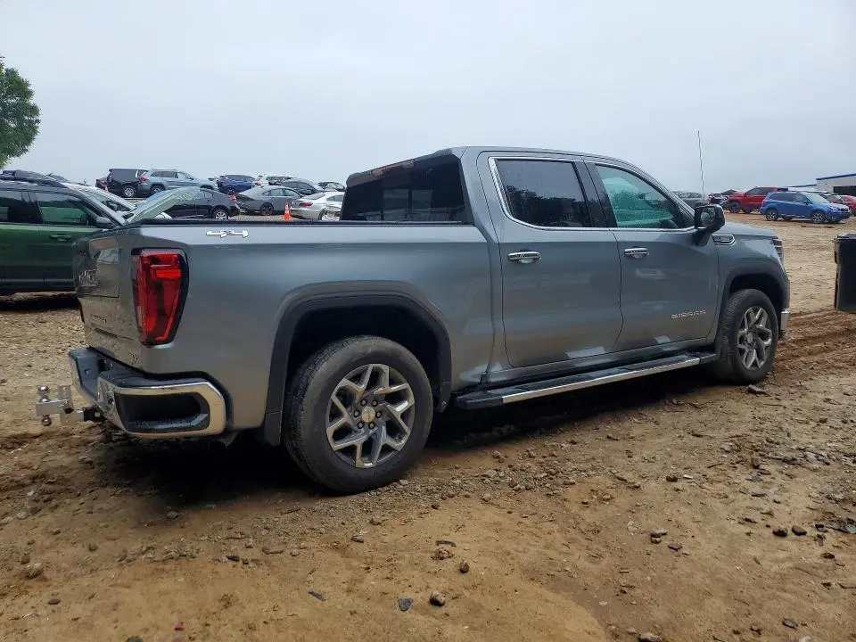 2026 GMC SIERRA K1500 SLT  