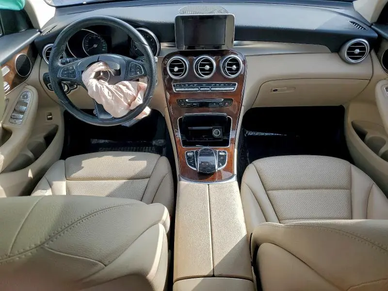 2017 MERCEDES-BENZ GLC 300  