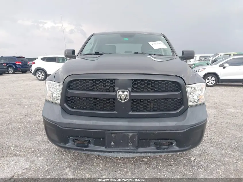 2019 RAM 1500 CLASSIC TRADESMAN  4X4 5'7 BOX