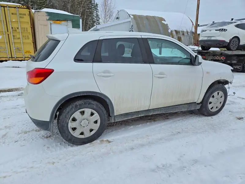 2017 MITSUBISHI RVR SE  