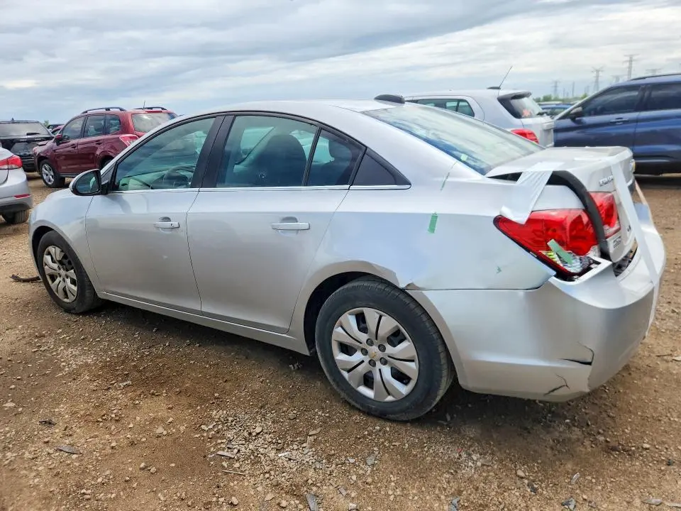 2015 CHEVROLET CRUZE LT  