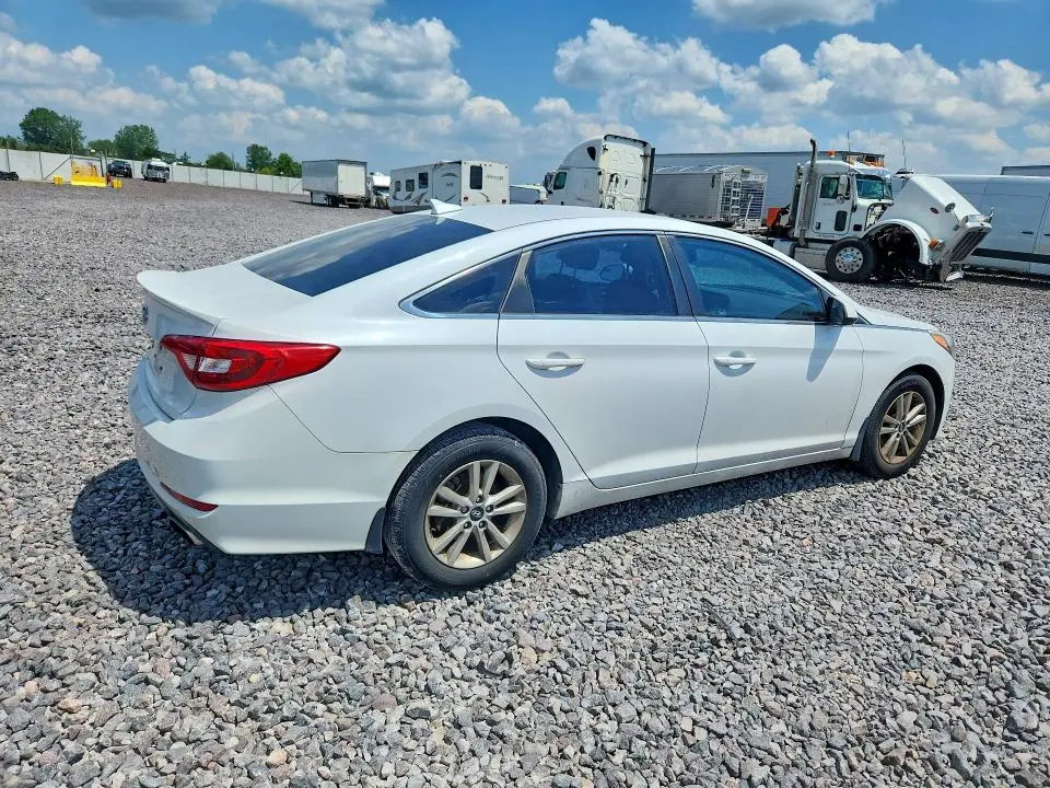 2015 HYUNDAI SONATA SE  