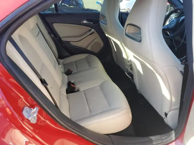 2018 MERCEDES-BENZ CLA 250  