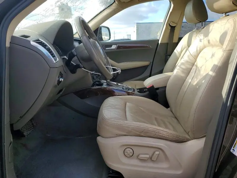 2011 AUDI Q5 PREMIUM PLUS  