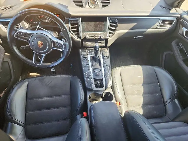 2018 PORSCHE MACAN GTS  