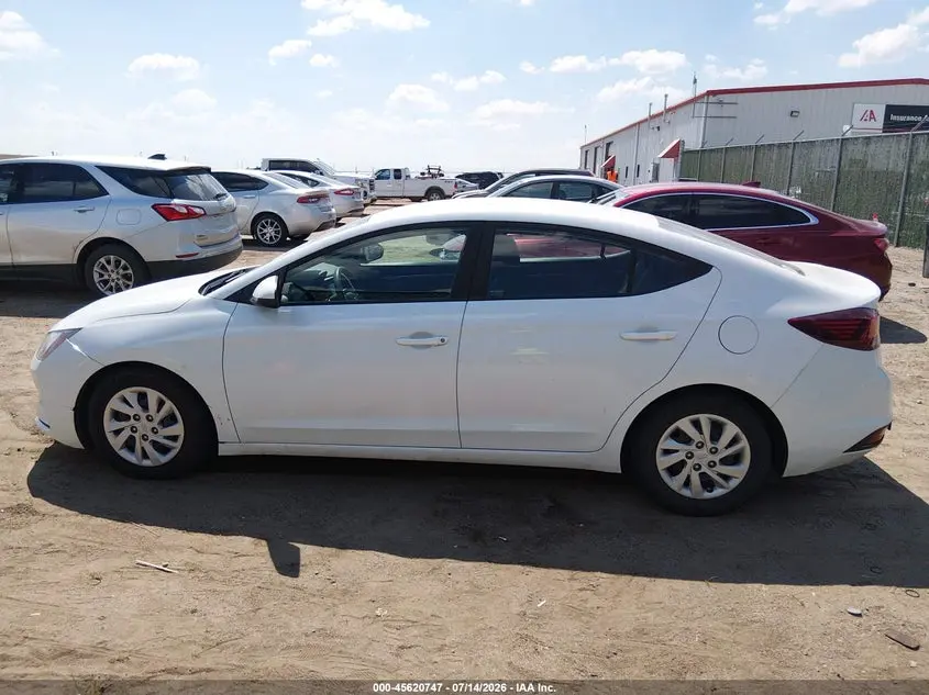 2019 HYUNDAI ELANTRA SE