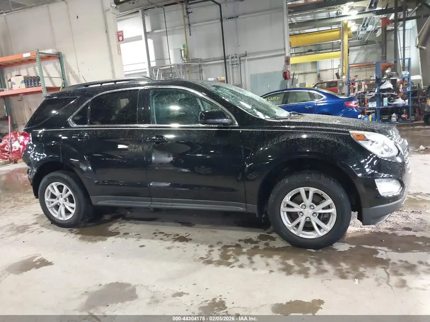 2017 CHEVROLET EQUINOX LT