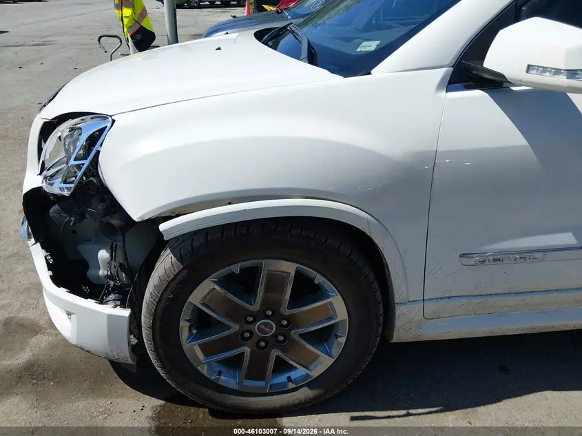 2011 GMC ACADIA DENALI
