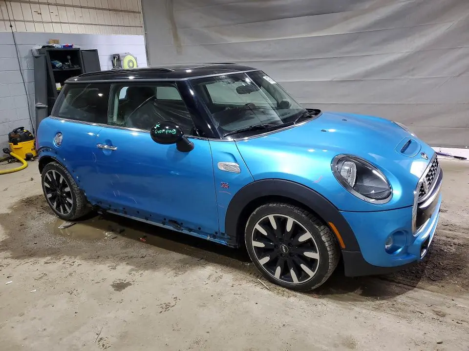 2019 MINI COOPER S  