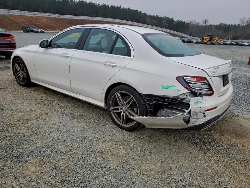 2017 MERCEDES-BENZ E 300  