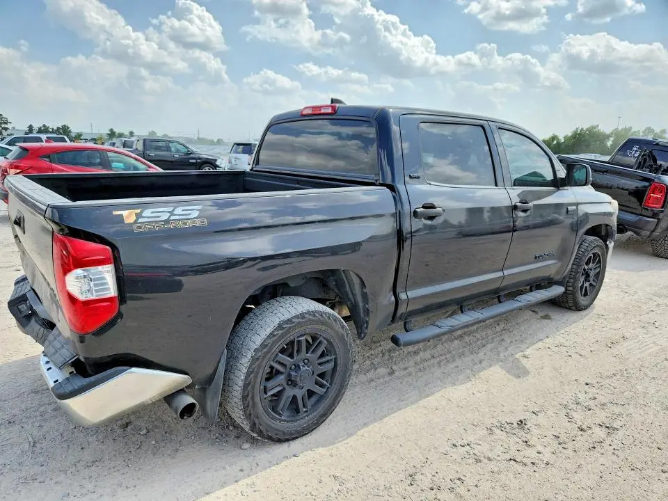 2021 TOYOTA TUNDRA SR5  