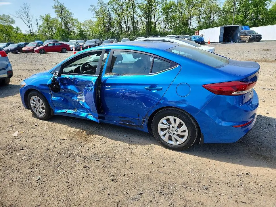 2018 HYUNDAI ELANTRA SE  