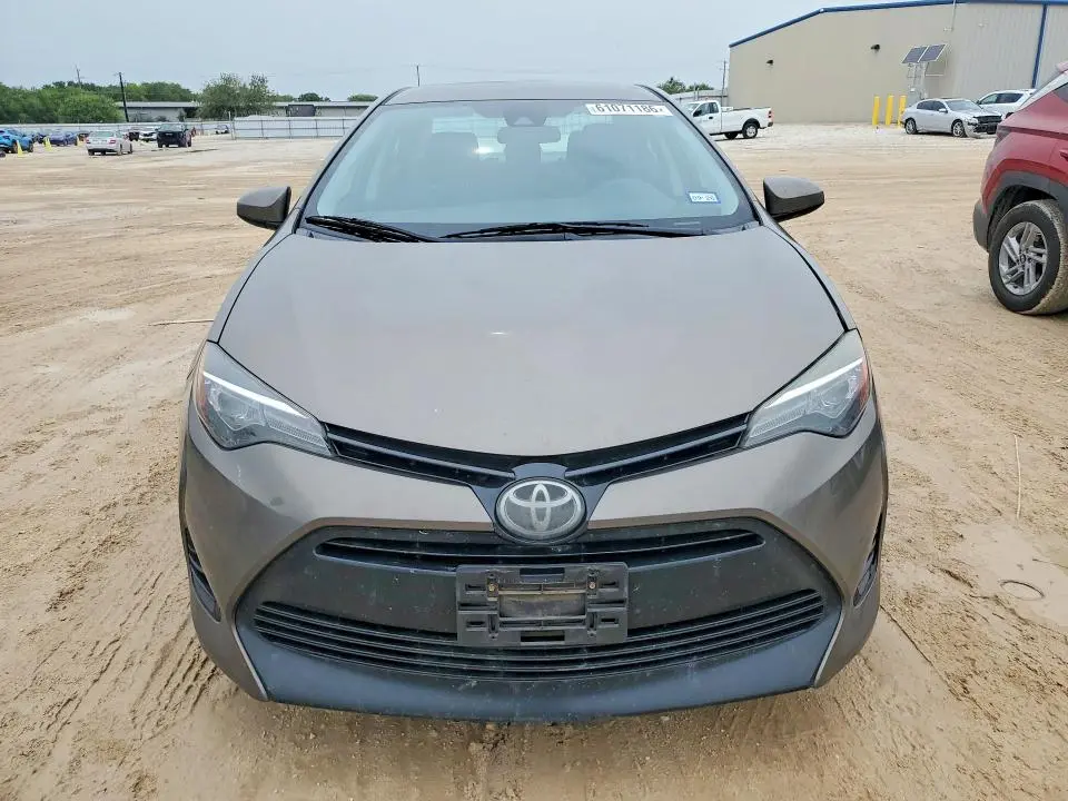2017 TOYOTA COROLLA LE  