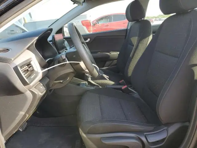 2023 KIA RIO LX  