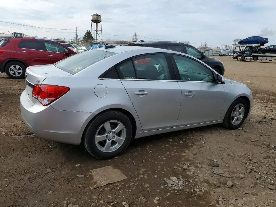 2015 CHEVROLET CRUZE LT  