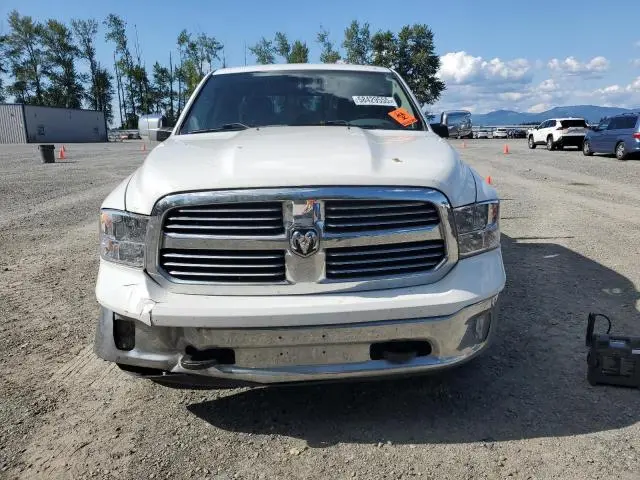 2017 RAM 1500 SLT  