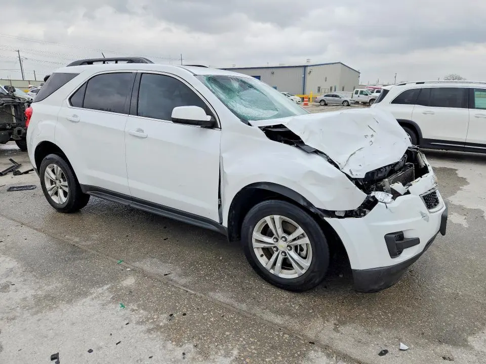 2014 CHEVROLET EQUINOX LT  