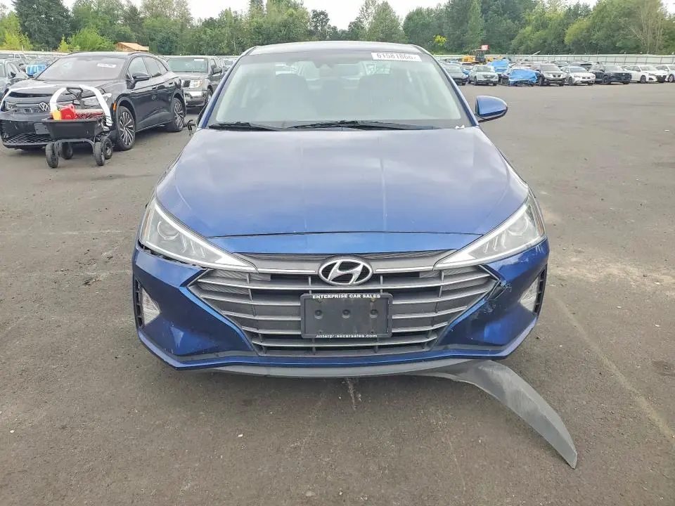 2020 HYUNDAI ELANTRA SEL  