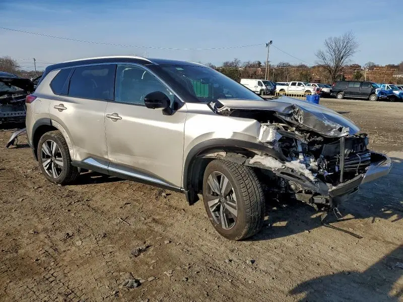 2021 NISSAN ROGUE PLATINUM  