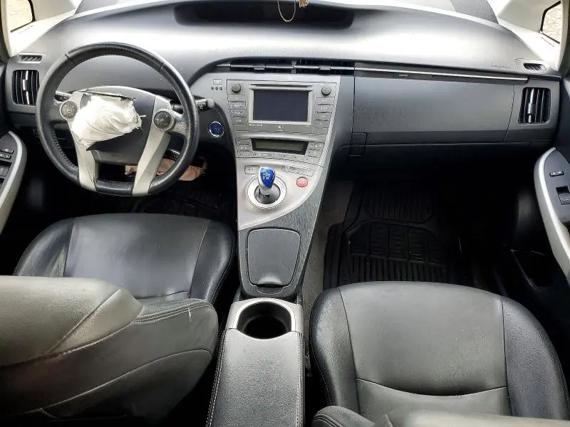 2015 TOYOTA PRIUS FOUR  
