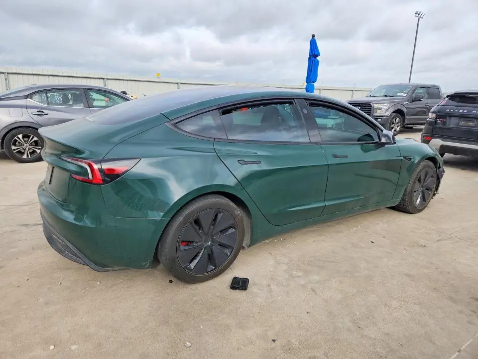 2024 TESLA MODEL 3   