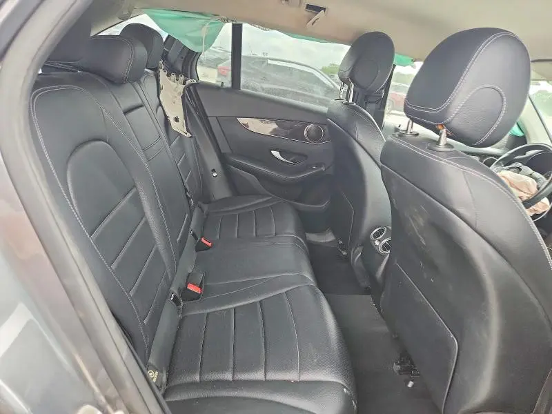2016 MERCEDES-BENZ GLC 300 4MATIC  