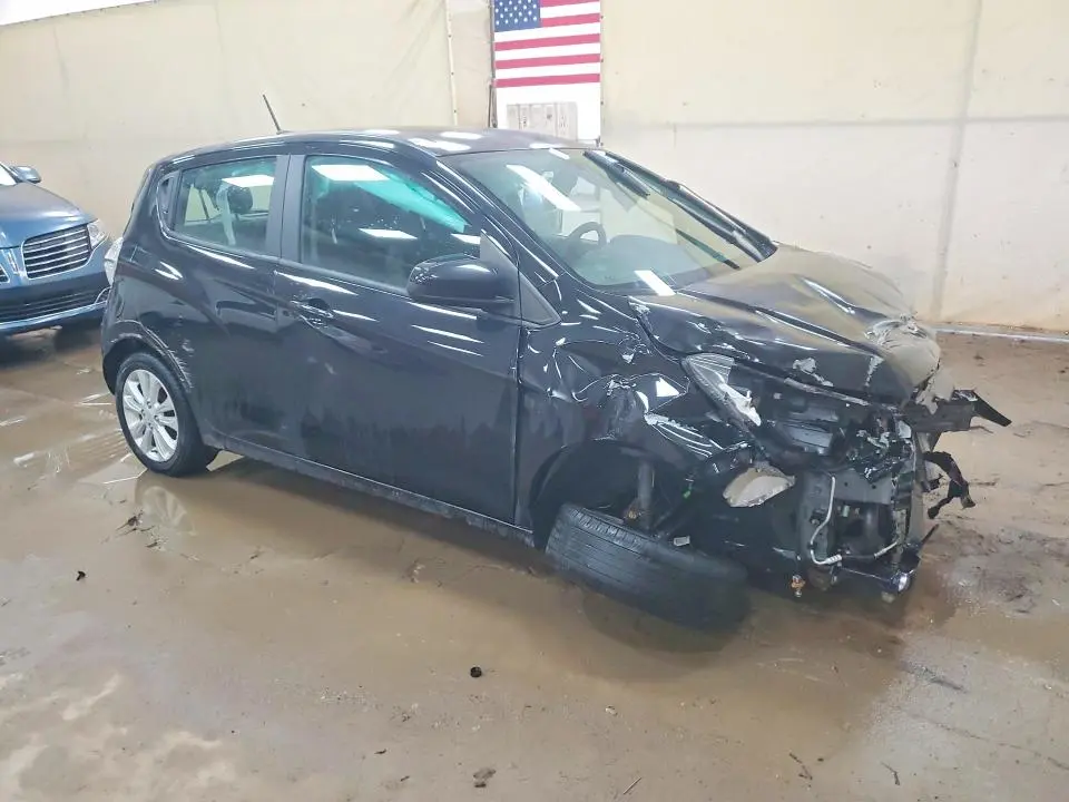 2017 CHEVROLET SPARK 1LT  