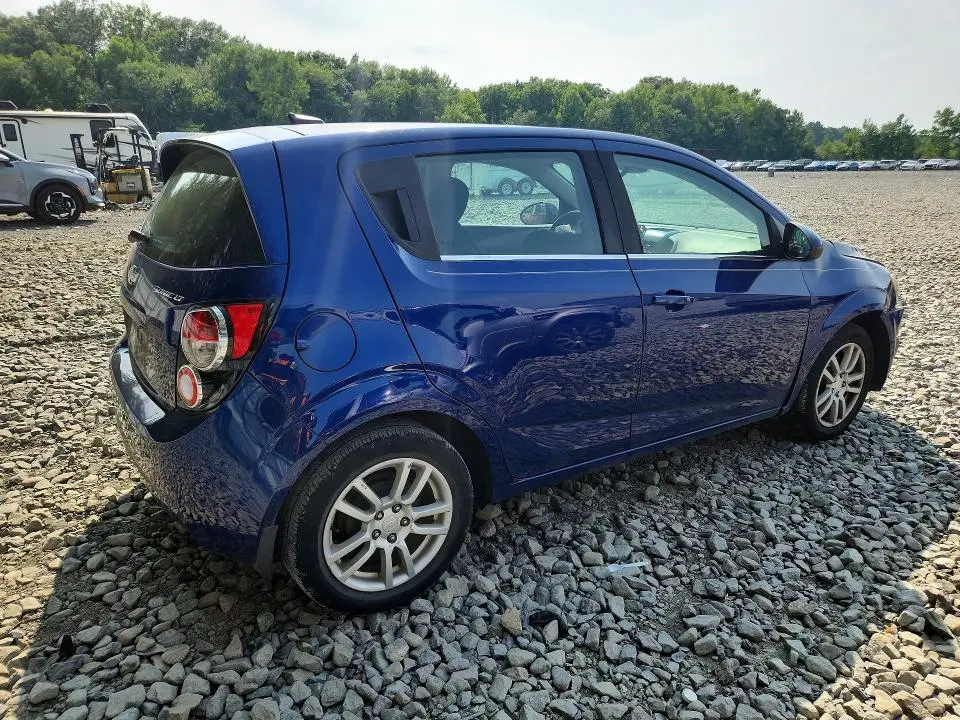 2013 CHEVROLET SONIC LT  