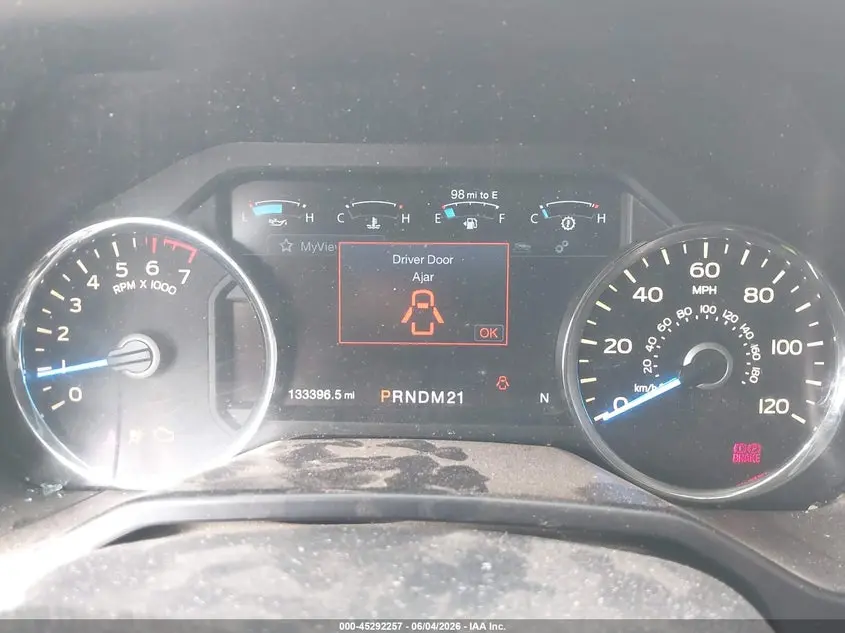 2016 FORD F-150 LARIAT