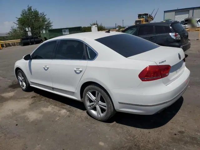 2012 VOLKSWAGEN PASSAT SE  