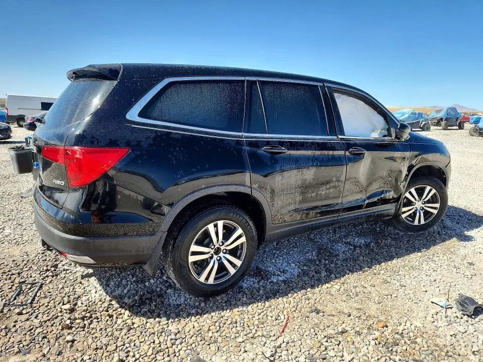 2017 HONDA PILOT EX  