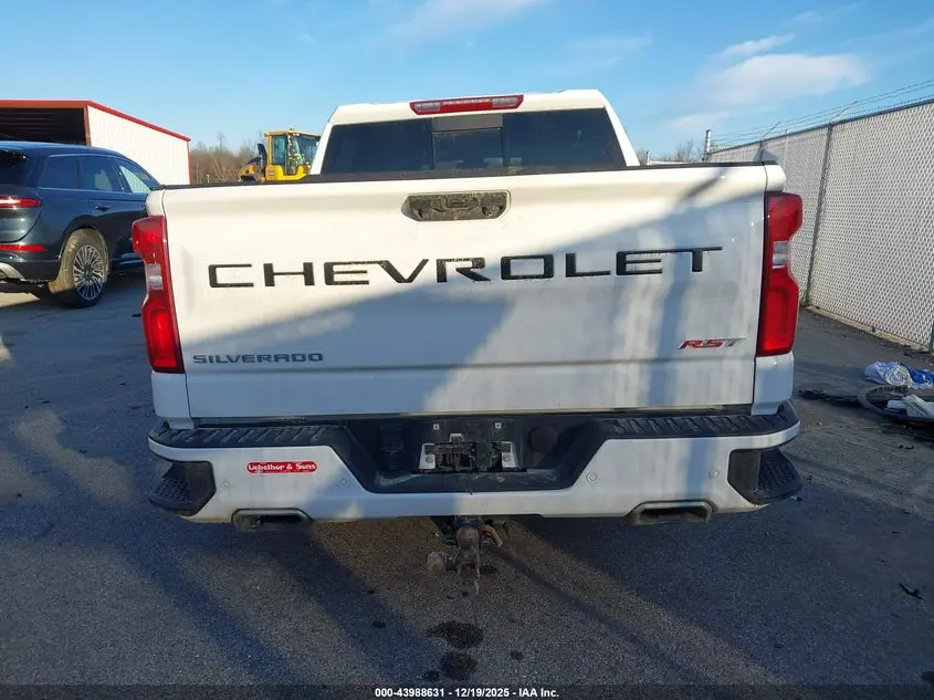 2024 CHEVROLET SILVERADO 1500 4WD  SHORT BED RST
